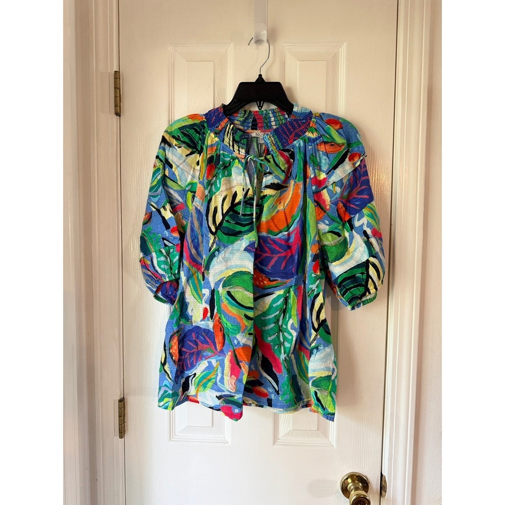 NIC+ZOE Island Beat Top Blue Multi Tropical Floral Smocked Cotton Blouse Medium - Picture 3 of 5